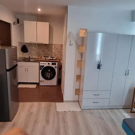 Untold Arena Studio- 2 Min Walk To Arena Apartmán Kluž