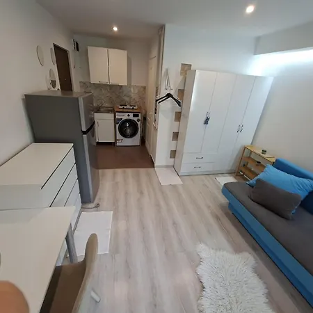 Untold Arena Studio- 2 Min Walk To Arena Kaloşvar
